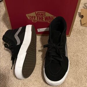 Vans Men's Black and Gray High-Top Sneakers